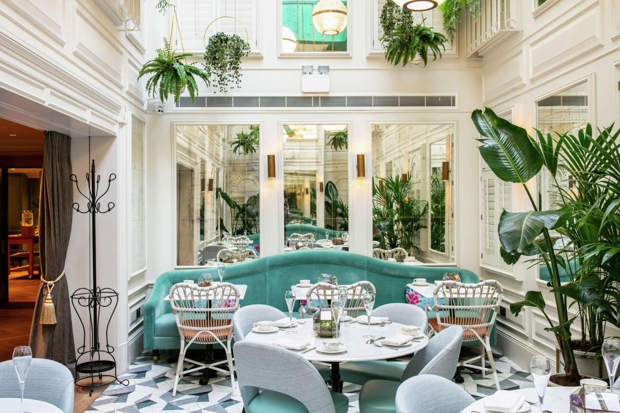100 Queen'S Gate Hotel London, Curio Collection By Hilton Eksteriør billede The restaurant